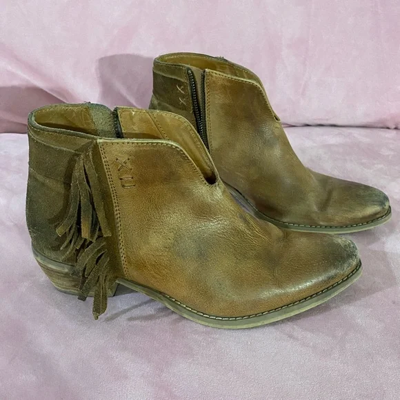 Diba True Pony Up Leather Fringe Ankle Boots Women's 8 Western Rodeo Low Heeled - Picture 13 of 13